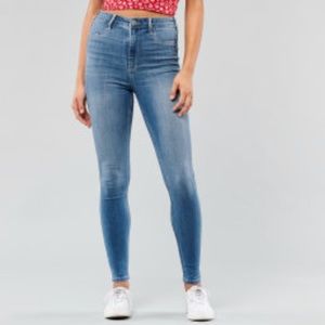 hollister skinny jeans